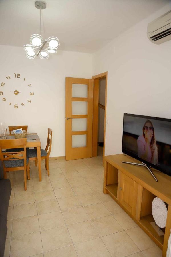 Apartamento En Pleno Centro De Cambrils Apartman Kültér fotó